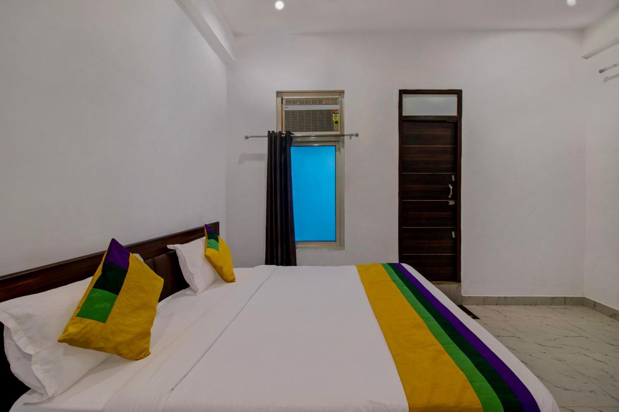 Hotel O Om Pushp Residency Mathura Dış mekan fotoğraf
