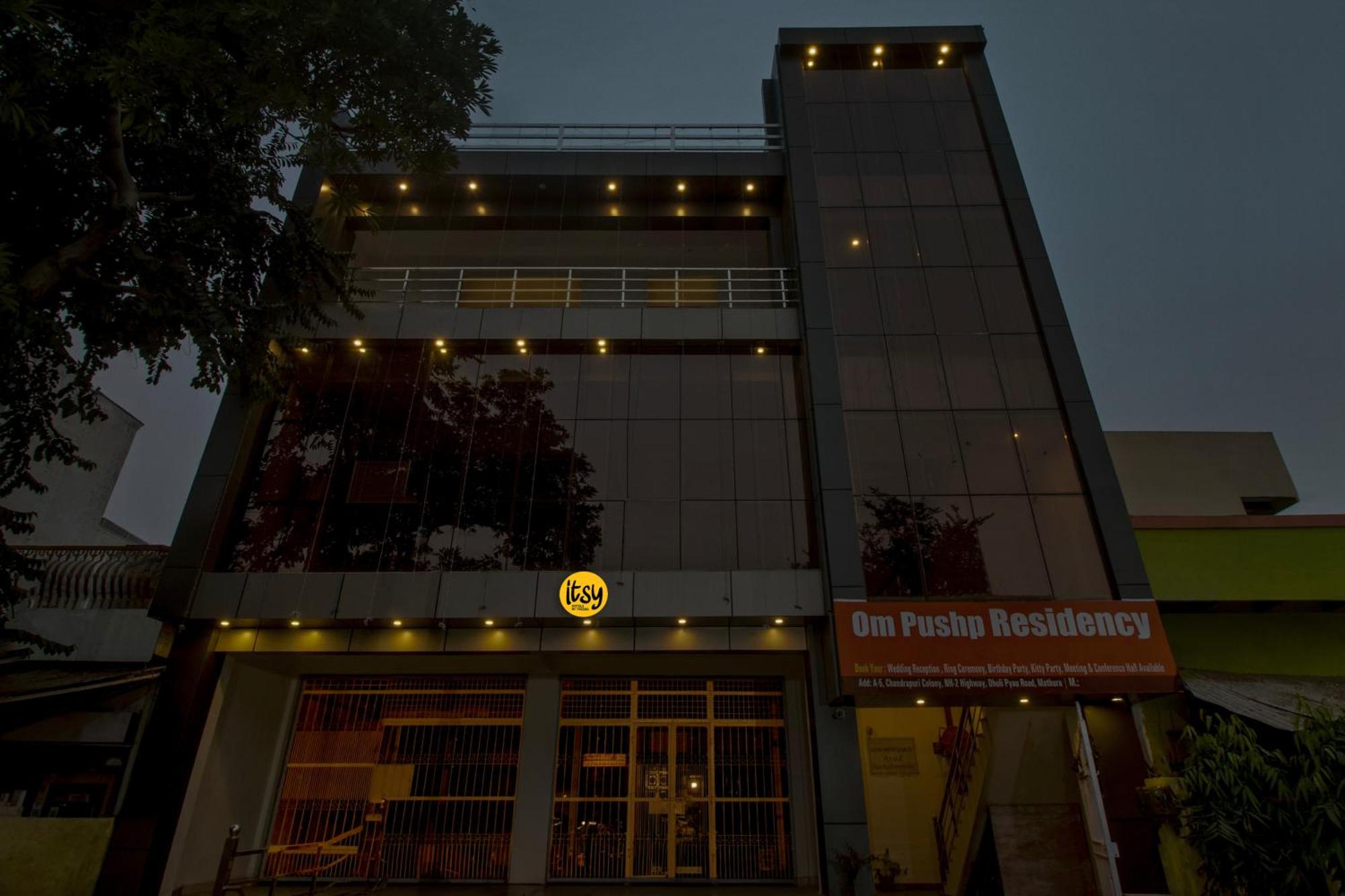 Hotel O Om Pushp Residency Mathura Dış mekan fotoğraf