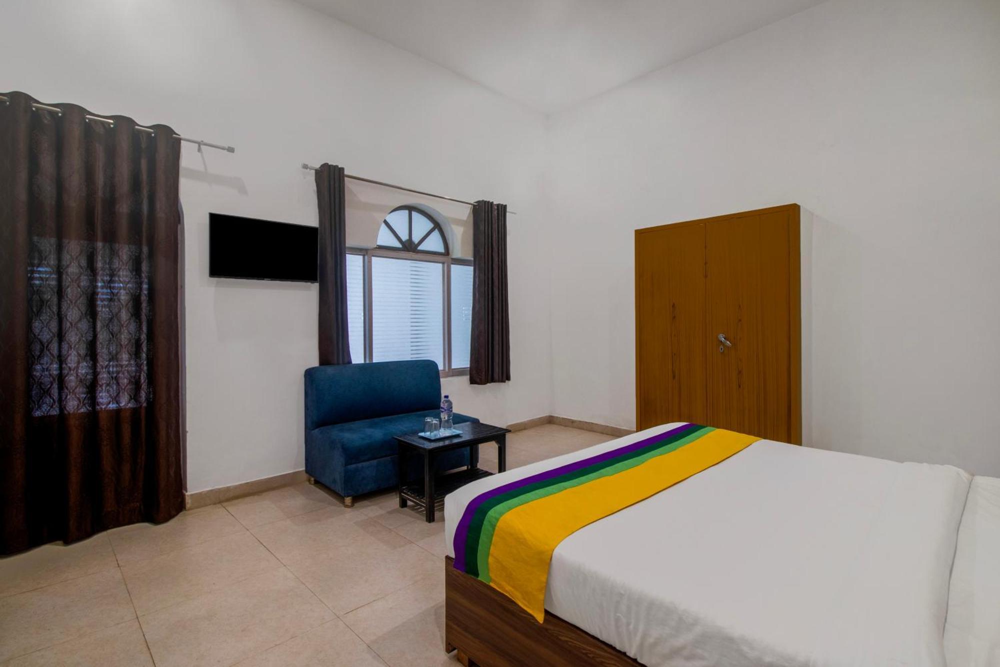 Hotel O Om Pushp Residency Mathura Dış mekan fotoğraf